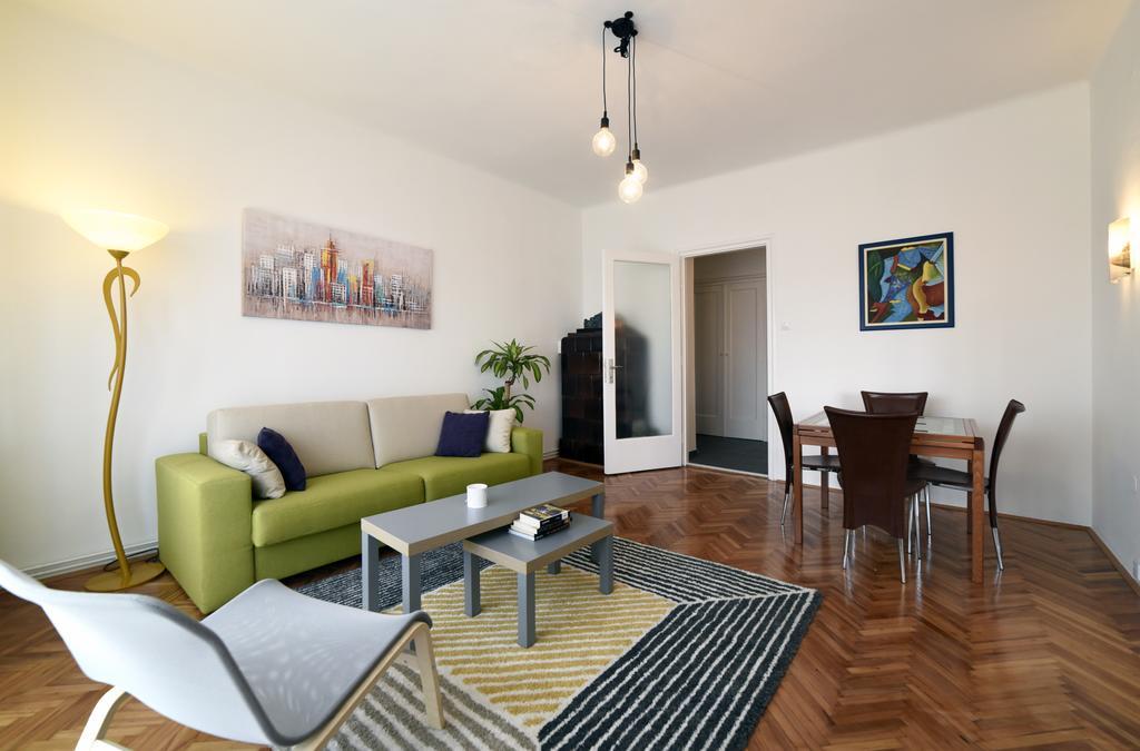 Apartment Sunny Загреб Екстер'єр фото