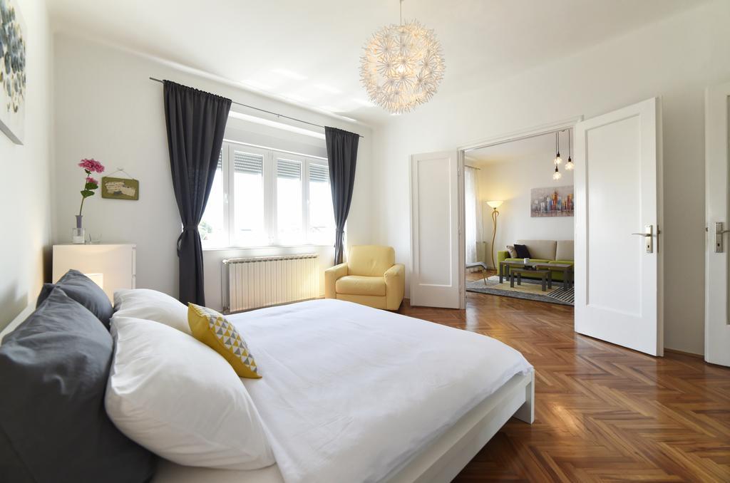 Apartment Sunny Загреб Екстер'єр фото